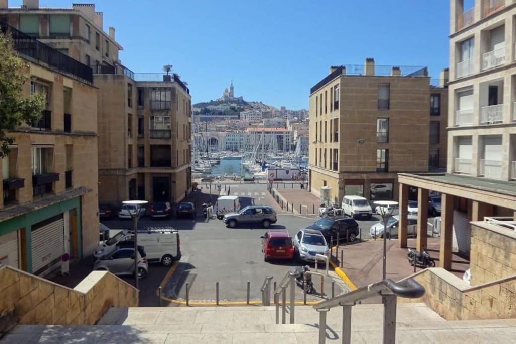 Beau Studio Au Coeur Du Panier Marseille Exterior photo